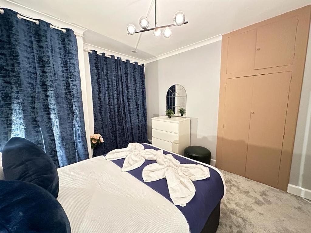 Beautiful Family Apartment Лондон Екстер'єр фото